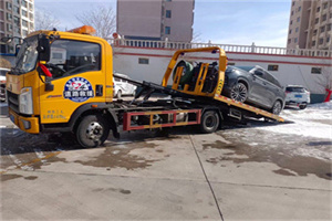 雨山区救援拖车费用怎么算