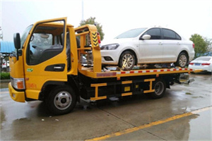 雨山区附近拖车救援24小时服务热线